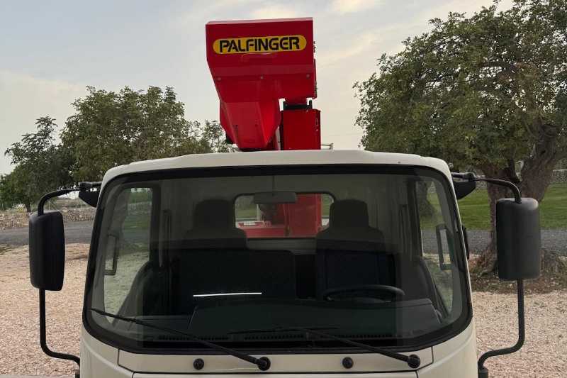 OmecoHub - Immagine ISUZU M21T